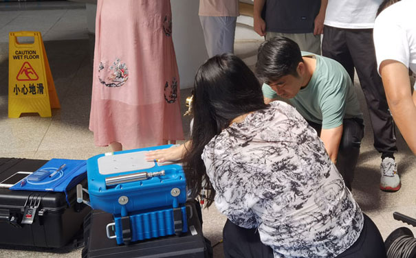 溫嶺市環(huán)境監(jiān)測站PF-300非甲烷總烴分析儀交付現場